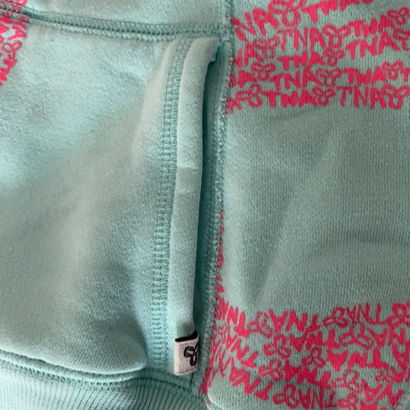 TNA Patterned Sweater - Picture 9 of 9